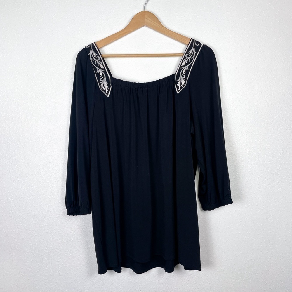 Bob Mackie wearable art 1X black square neck peasant top embroidered shoulder